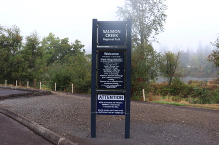 Sign at Klineline Pond – park rules – park hours 7 am to dusk
